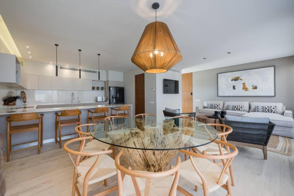 Beyond Amazing 3Bd 2Br/ Balcony Apartment ตูลุม ภายนอก รูปภาพ
